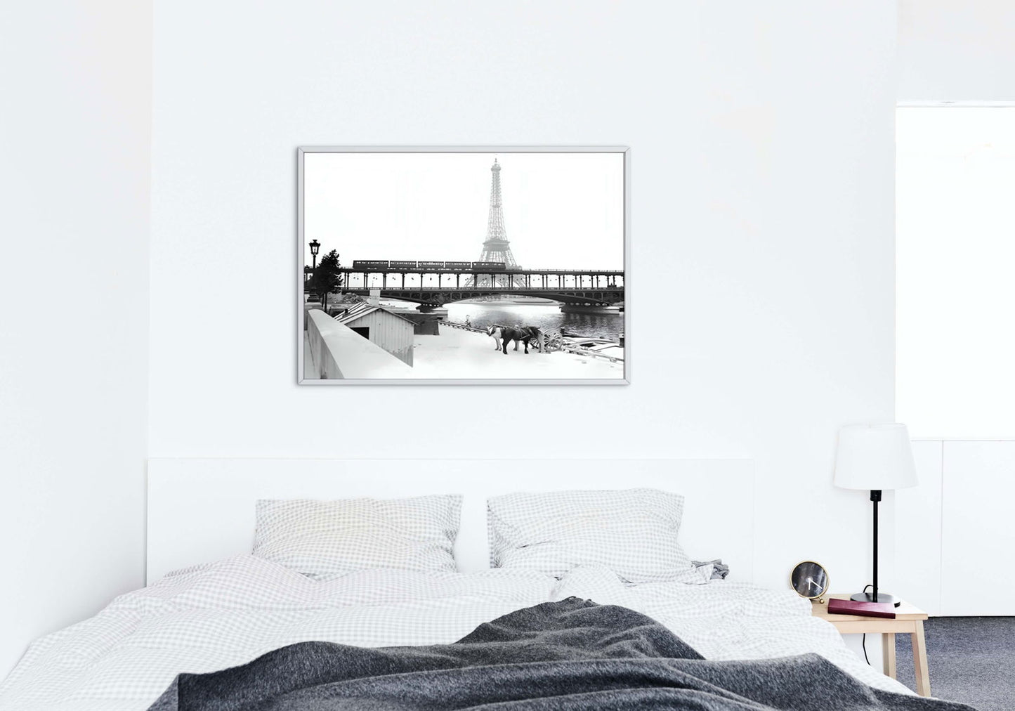 Eiffel Tower No3 Poster - Hakyarts