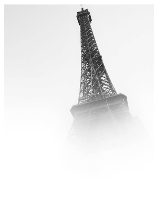 Misty Eiffel tower - Hakyarts