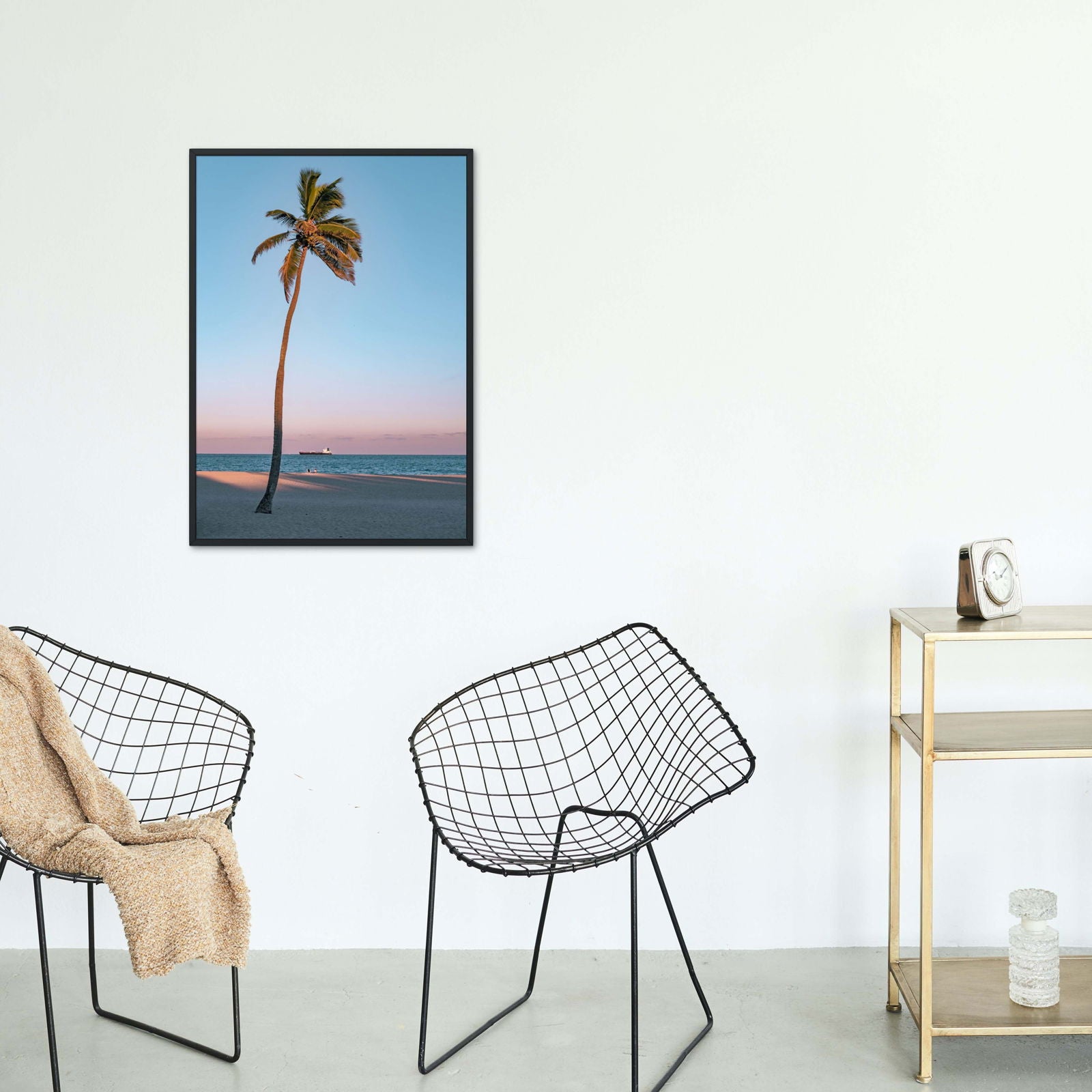 Single Palm Tree Poster - Hakyarts